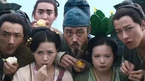 2021娱乐圈吃瓜,瓜田李下，明星们的年度“瓜”事盘点  第2张